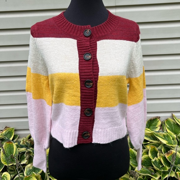 NWT Wild Fable Striped Button Up Balloon Sleeve Crop Sweater - Picture 7 of 8